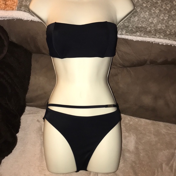 6 sun streak bikini with strapless top black - Picture 2 of 4